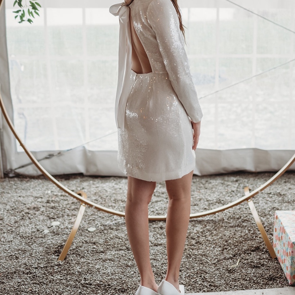 AMSALE sequined little white dress ✨
